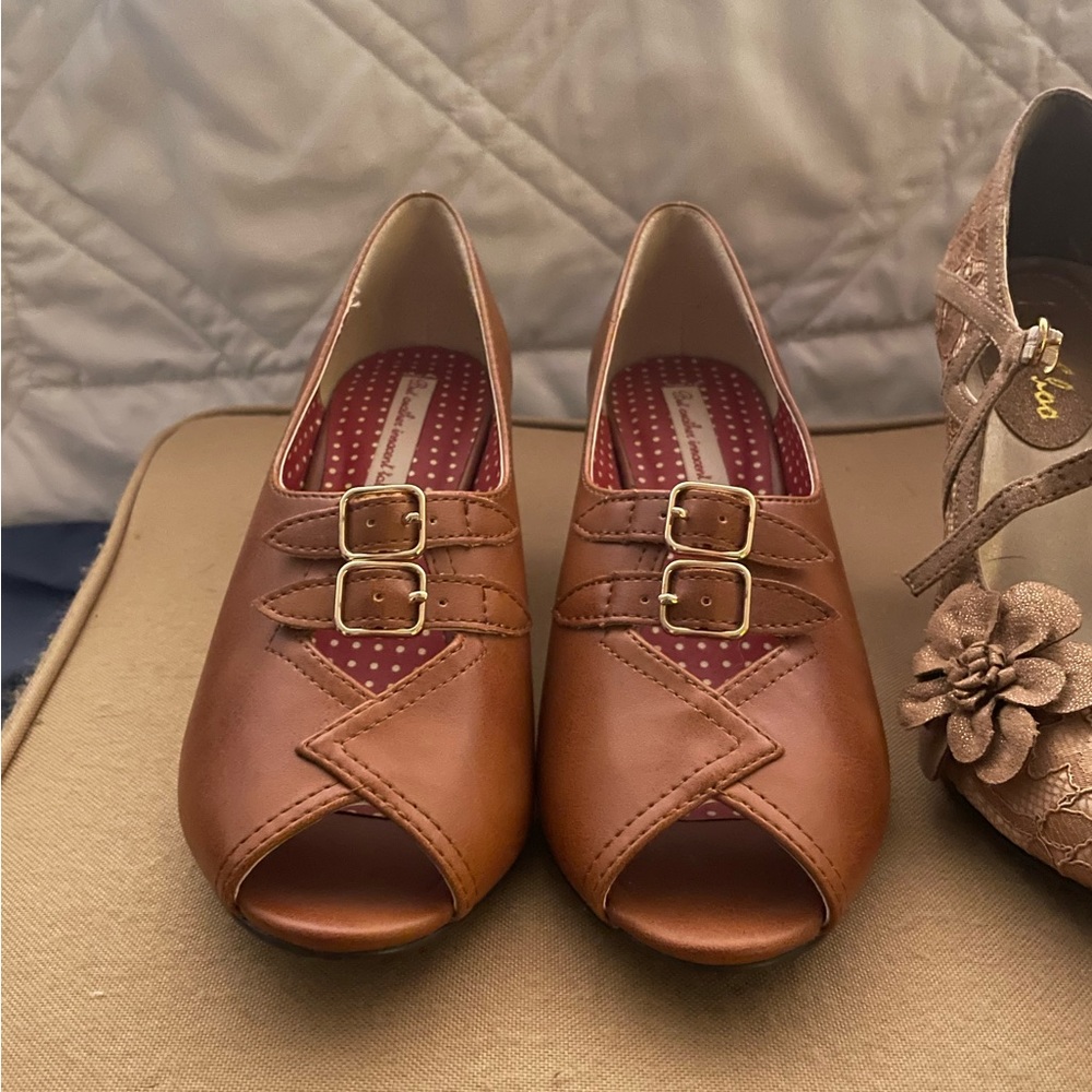 Never Worn 👞 “Vintage-Style” Heel